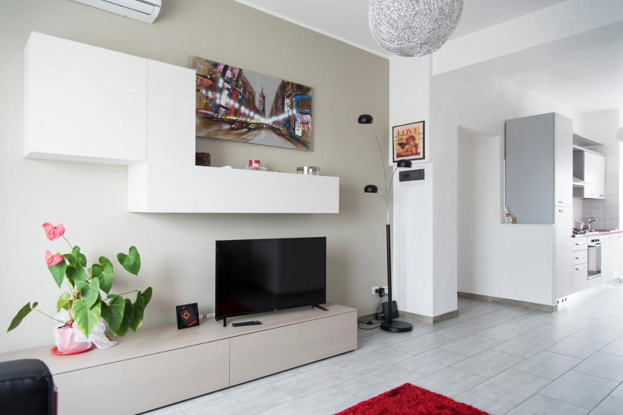 Ferienwohnung YouHosty - Delle Genziane 7 Mailand Exterior foto